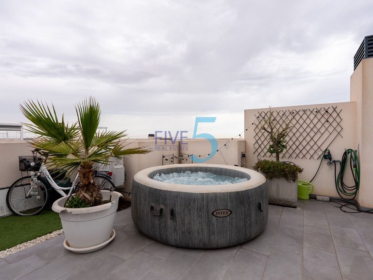 Apartment for Sale in Alicante, Valencia 23