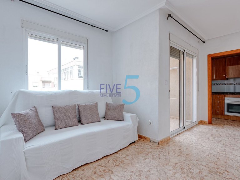 Apartment for Sale in Alicante, Valencia 6
