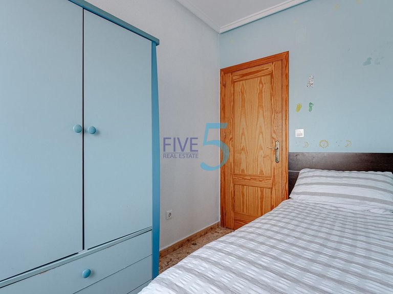Apartment for Sale in Alicante, Valencia 14