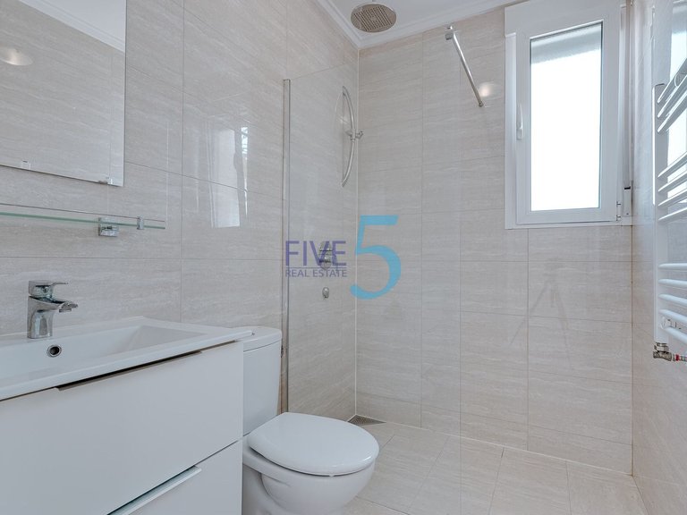 Villa for Sale in Alicante, Valencia 17