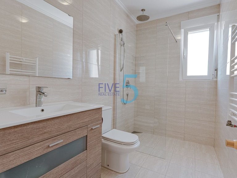 Villa for Sale in Alicante, Valencia 14