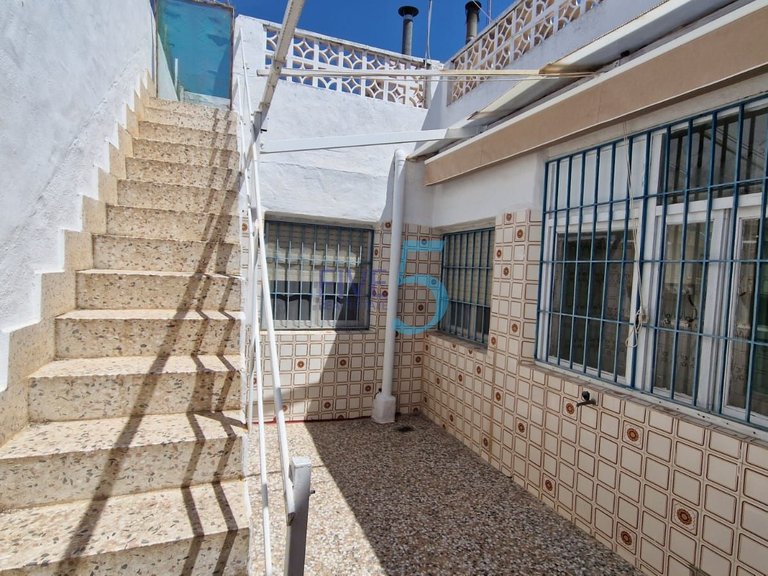 Villa for Sale in Alicante, Valencia 20