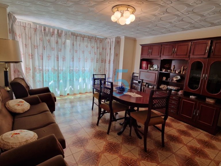 Villa for Sale in Alicante, Valencia 4