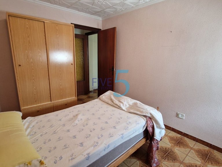 Villa for Sale in Alicante, Valencia 11