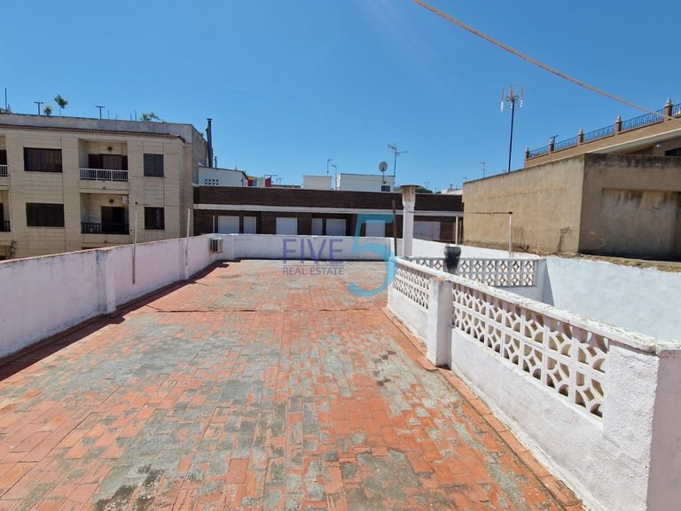 Villa for Sale in Alicante, Valencia 22