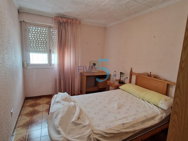 Villa for Sale in Alicante, Valencia 12