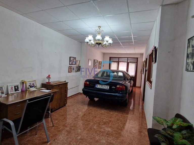 Villa for Sale in Alicante, Valencia 33