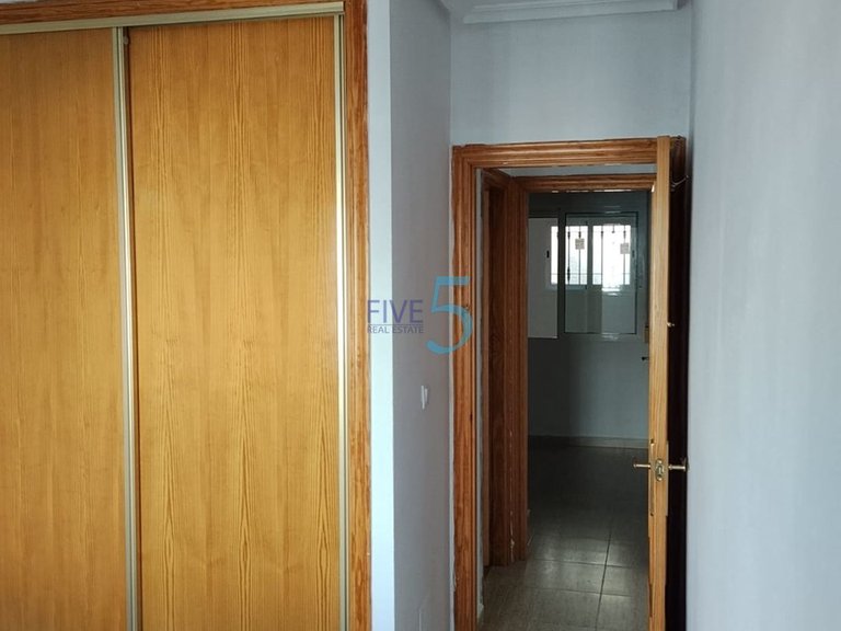 Villa for Sale in Alicante, Valencia 10