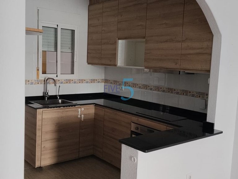 Villa for Sale in Alicante, Valencia 5