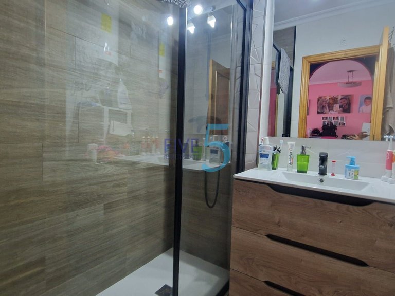 Villa for Sale in Alicante, Valencia 12