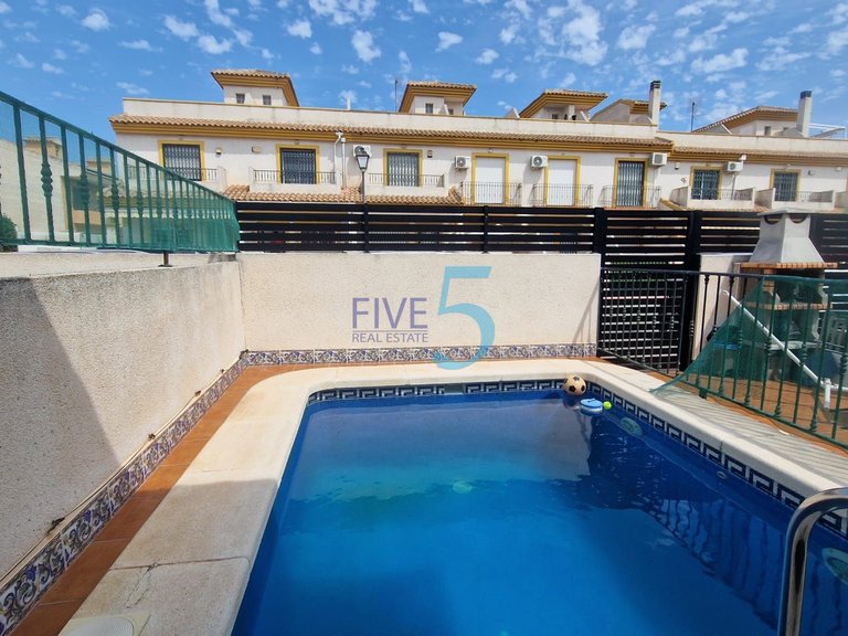 Villa for Sale in Alicante, Valencia 4
