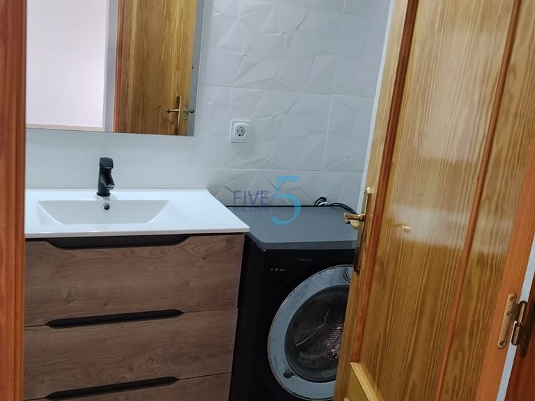 Villa for Sale in Alicante, Valencia 13