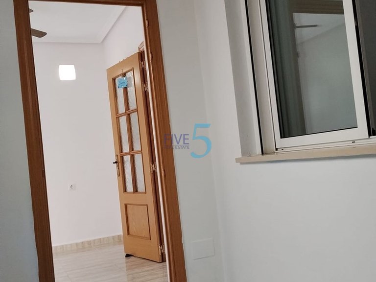 Villa for Sale in Alicante, Valencia 20