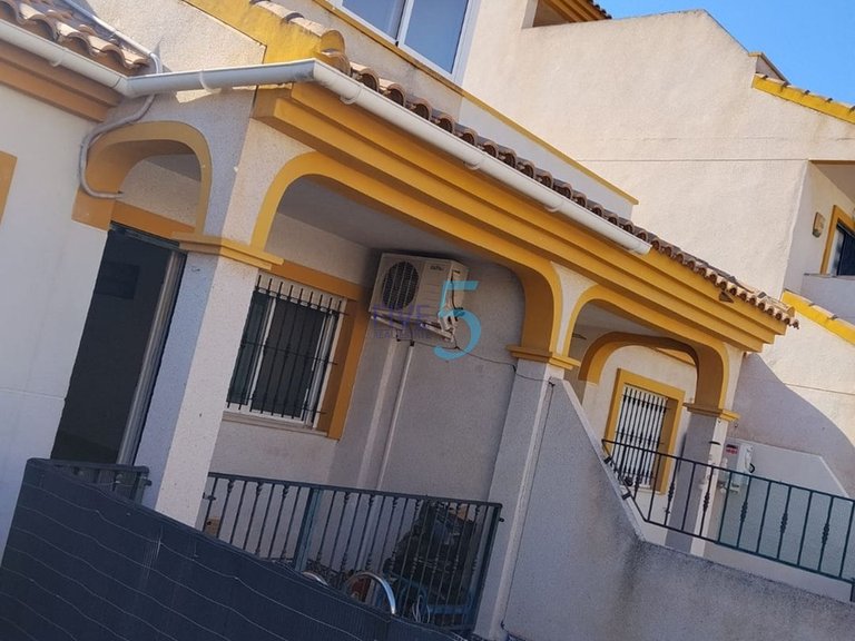 Villa for Sale in Alicante, Valencia 2