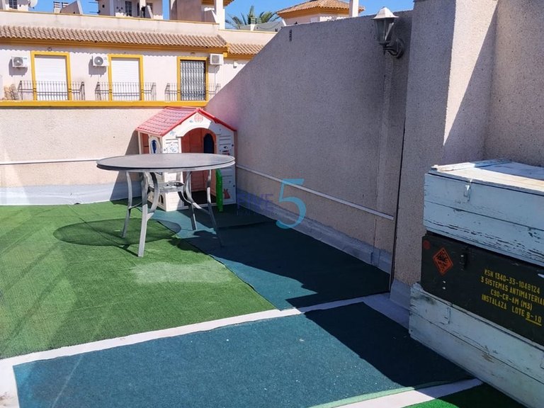 Villa for Sale in Alicante, Valencia 25