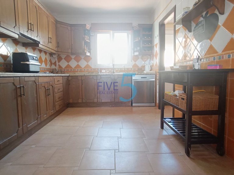 Villa for Sale in Alicante, Valencia 19