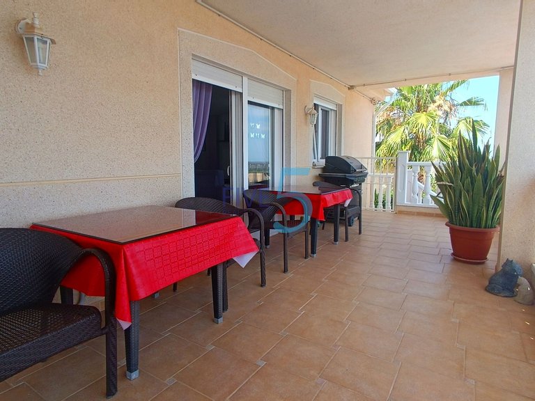 Villa for Sale in Alicante, Valencia 25