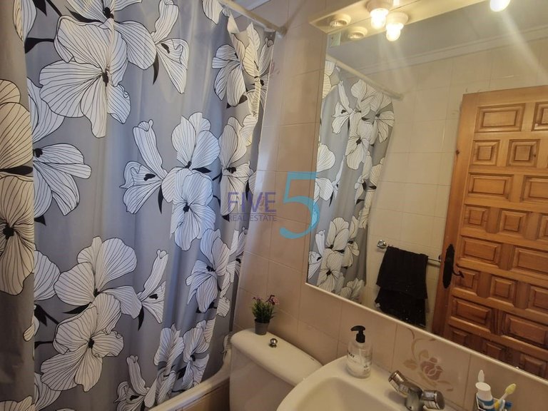 Villa for Sale in Alicante, Valencia 20