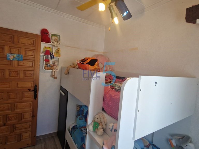 Villa for Sale in Alicante, Valencia 19