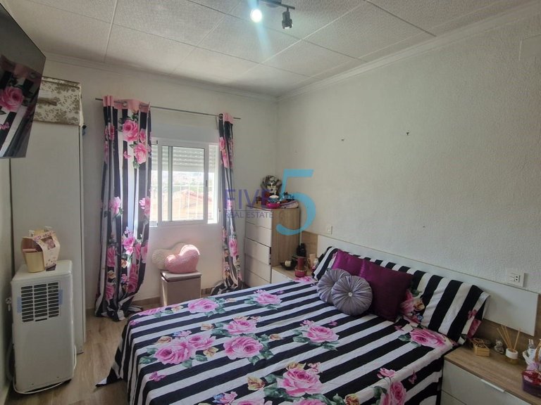 Villa for Sale in Alicante, Valencia 3