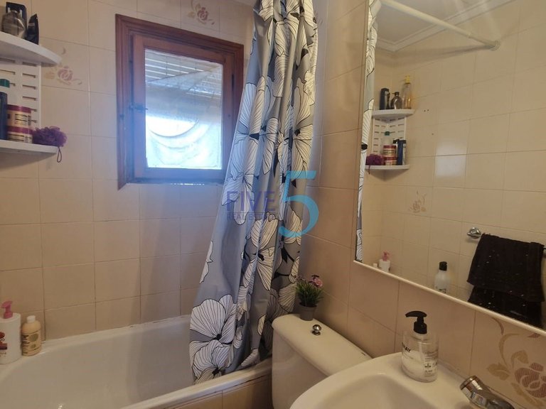 Villa for Sale in Alicante, Valencia 21