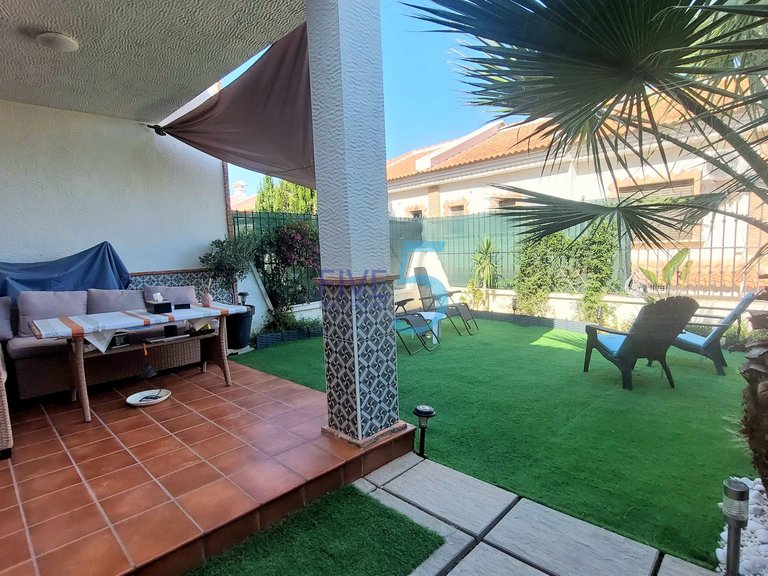 Villa for Sale in Alicante, Valencia 25