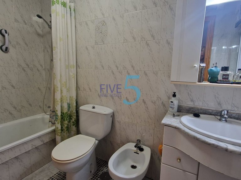 Apartment for Sale in Alicante, Valencia 12