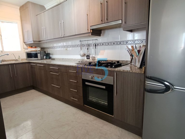 Villa for Sale in Alicante, Valencia 4