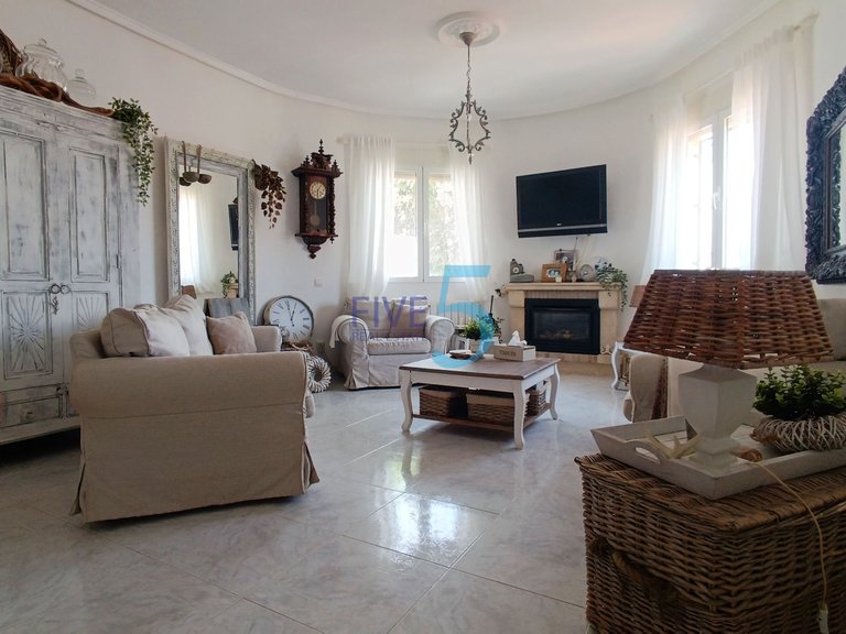 Villa for Sale in Alicante, Valencia 21