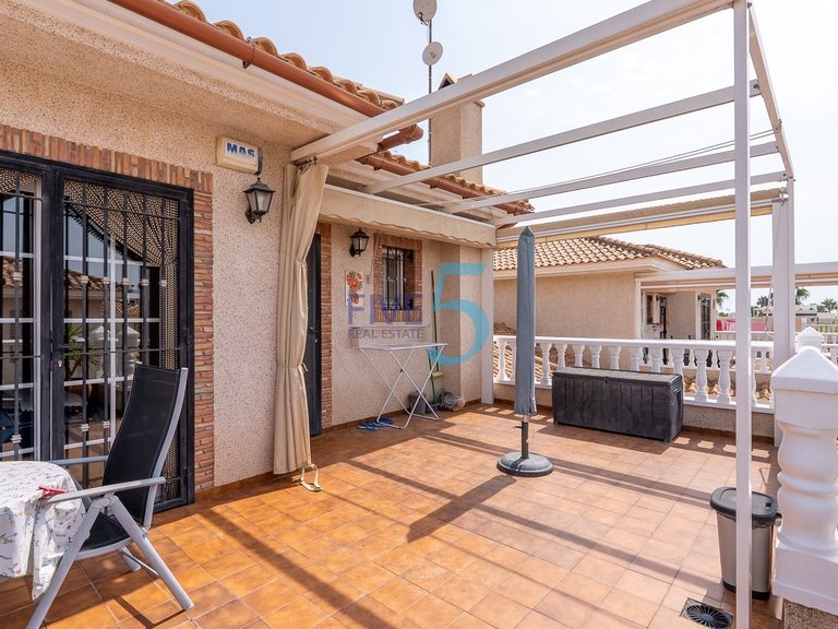 Villa for Sale in Alicante, Valencia 26