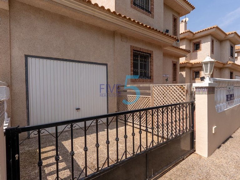 Villa for Sale in Alicante, Valencia 33