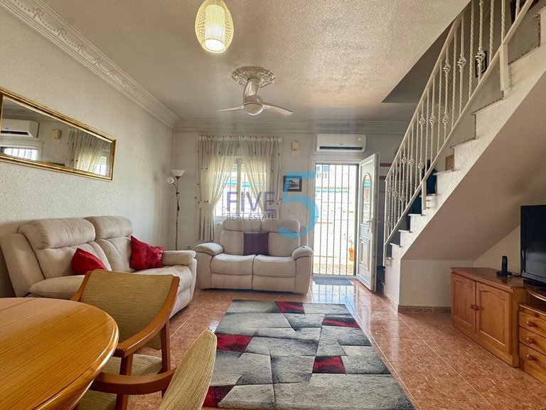Villa for Sale in Alicante, Valencia 8