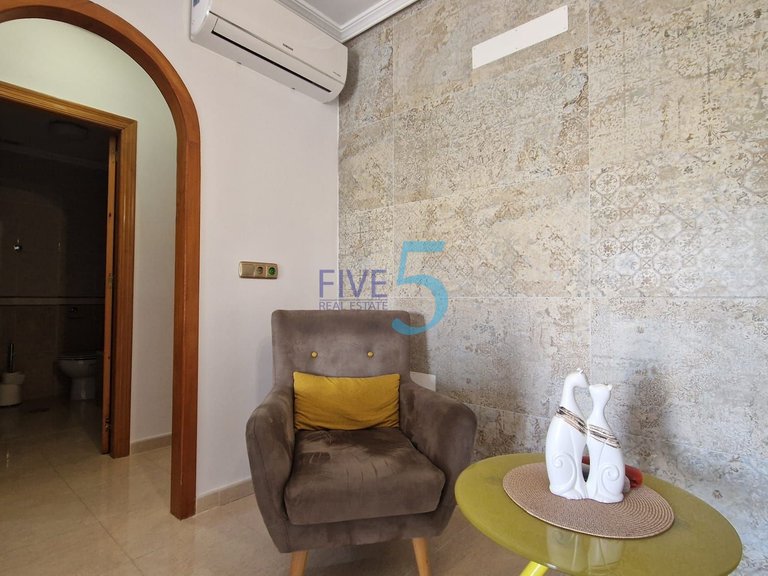 Apartment for Sale in Alicante, Valencia 8