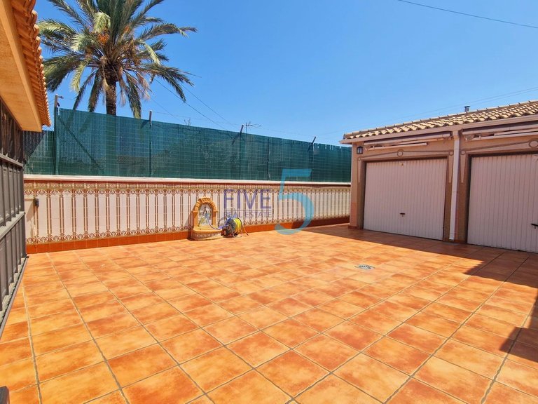 Villa for Sale in Alicante, Valencia 49