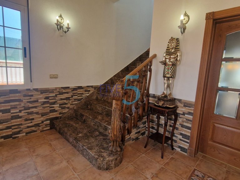Villa for Sale in Alicante, Valencia 9