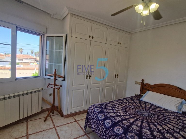 Villa for Sale in Alicante, Valencia 27