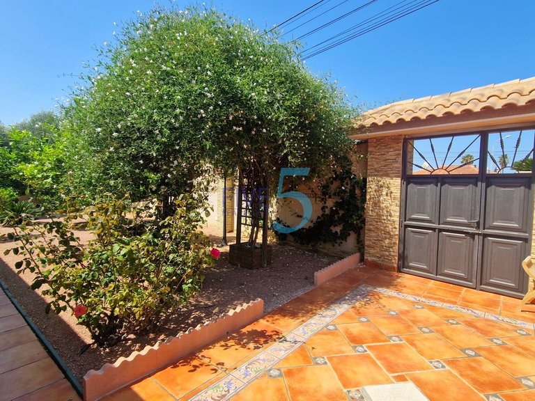 Villa for Sale in Alicante, Valencia 50