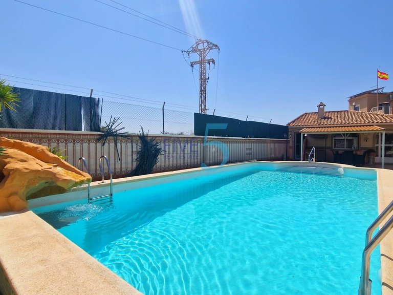 Villa for Sale in Alicante, Valencia 44