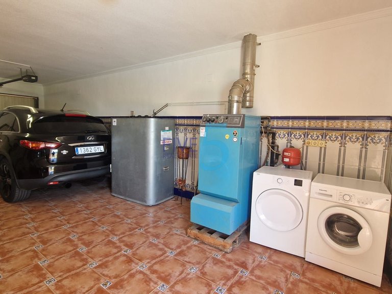 Villa for Sale in Alicante, Valencia 53