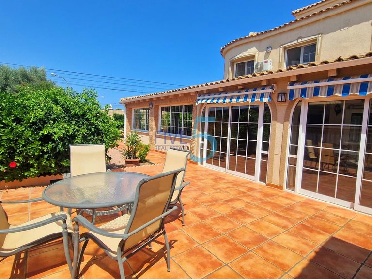 Villa for Sale in Alicante, Valencia 41