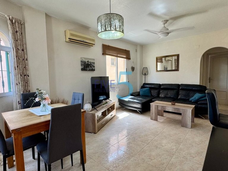 Villa for Sale in Alicante, Valencia 2