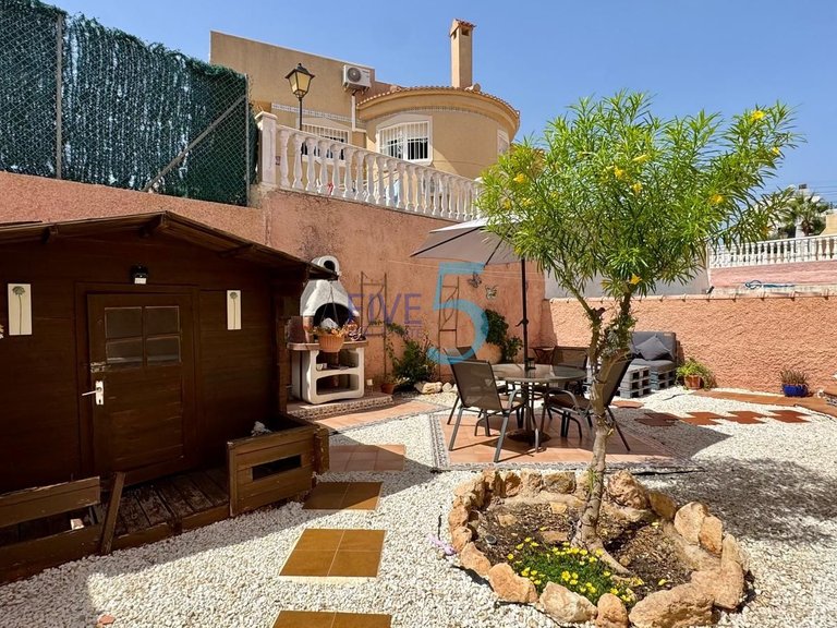 Villa for Sale in Alicante, Valencia 15