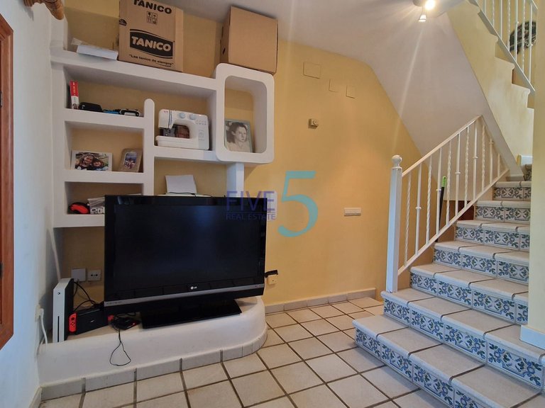 Villa for Sale in Alicante, Valencia 13