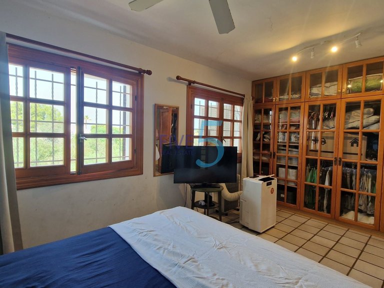 Villa for Sale in Alicante, Valencia 17