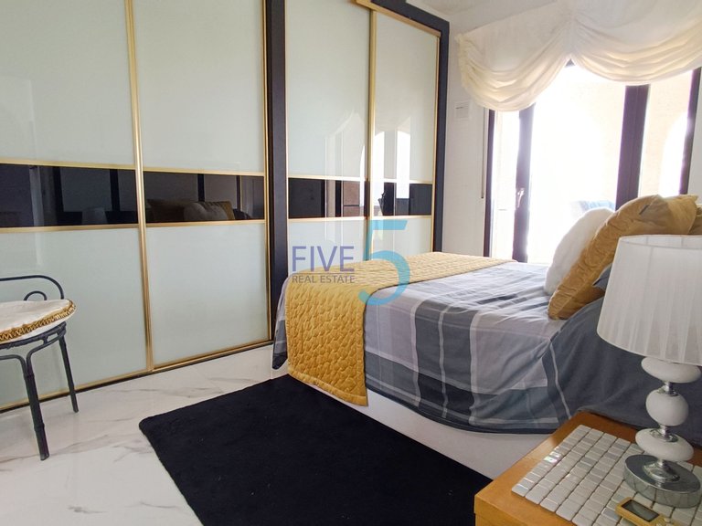 Villa for Sale in Alicante, Valencia 27