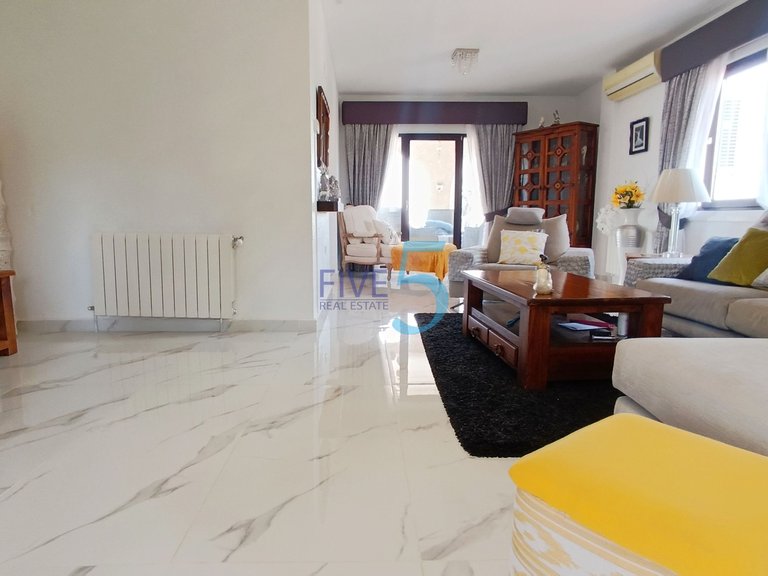 Villa for Sale in Alicante, Valencia 17