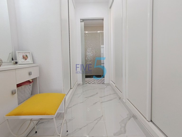 Villa for Sale in Alicante, Valencia 31