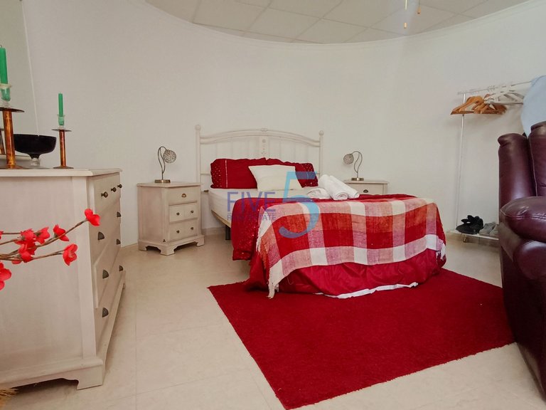 Villa for Sale in Alicante, Valencia 40