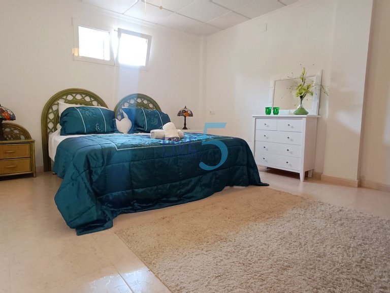 Villa for Sale in Alicante, Valencia 37