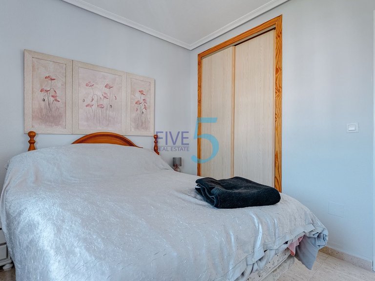 Villa for Sale in Alicante, Valencia 19